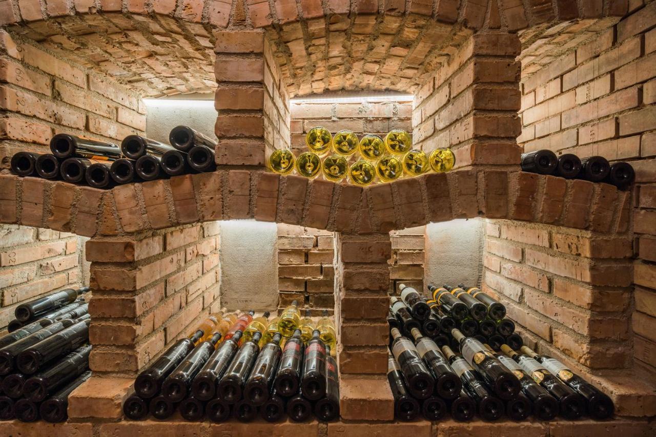 Vinoza - Ubytovani A Vinny Sklep Velke Bilovice Rulandova Exteriör bild